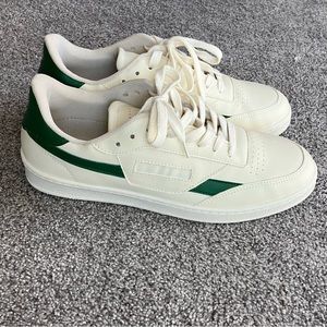 Oliver Cabell cypress green Mens shoes, US size 8.5, EU size 41.